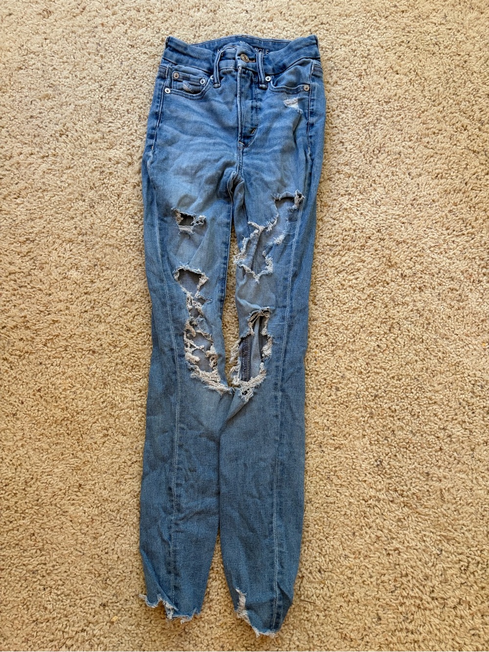 American Eagle Outfitters Distressed Skinny Jeans in Blue